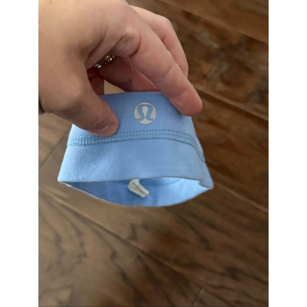 ⭐️3 for $10⭐️ Lululemon Light Blue Headband - Picture 3 of 3